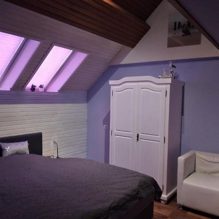 Ferienwohnung "Kunterbunt" Mit Burgblick Und Dachterrasse Monschau Dış mekan fotoğraf