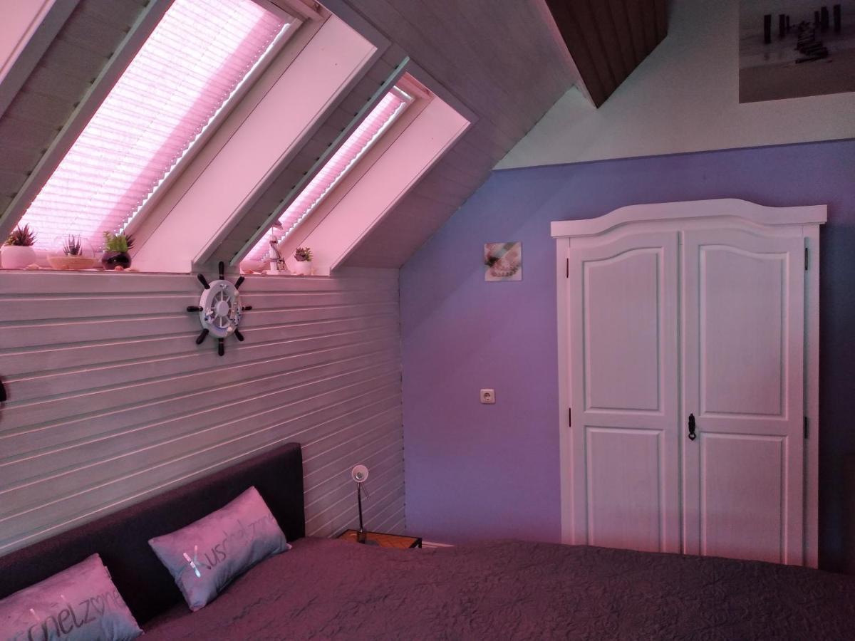 Ferienwohnung "Kunterbunt" Mit Burgblick Und Dachterrasse Monschau Dış mekan fotoğraf